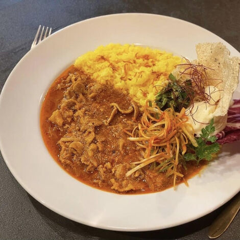 豚バラ肉とキムチのカレー2